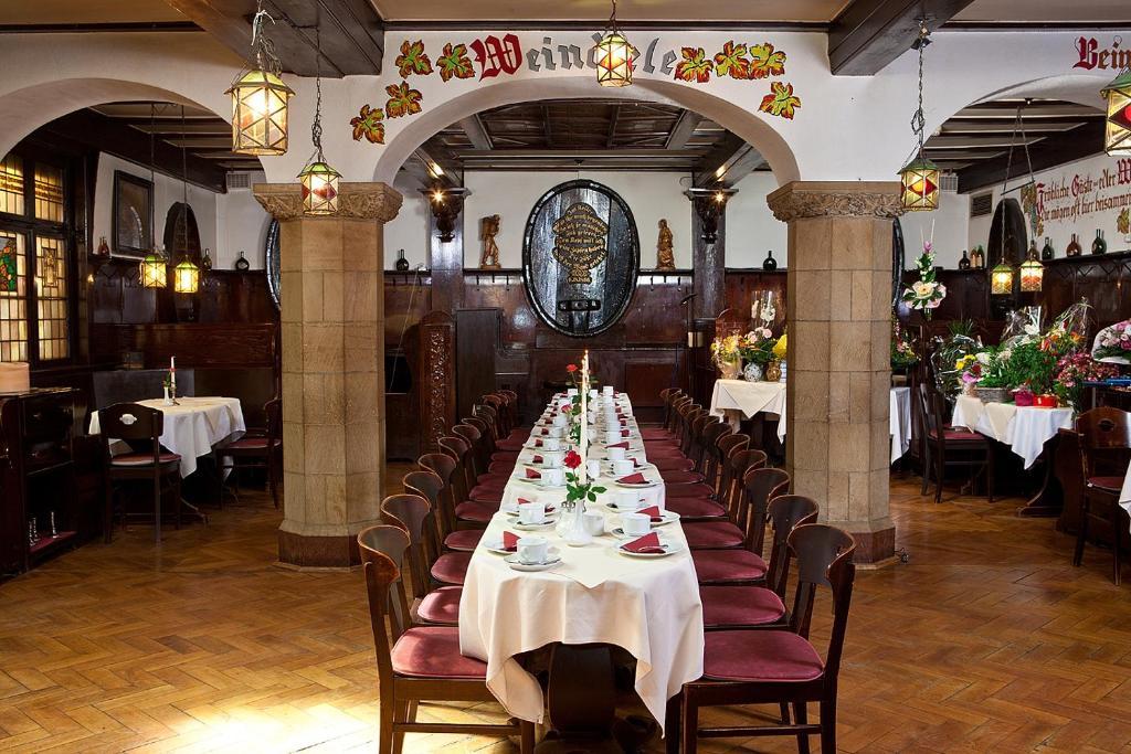 Hotel Altdeutsche Weinstuben Freyburg Room photo